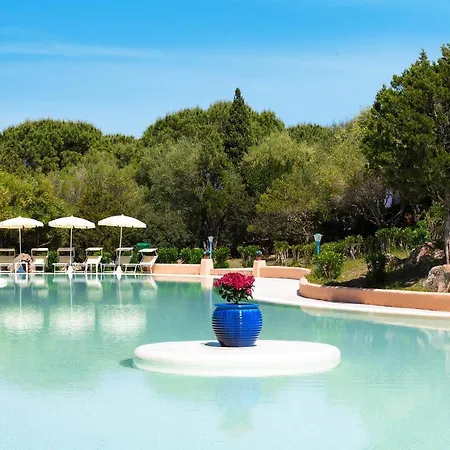Park Porto Istana 4* 奧爾比亞